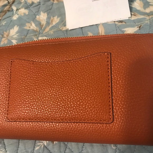 Michael Kors wallet - Picture 3 of 5
